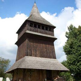 Potylicz, dzwonnica przy cerkwi św. Trójcy (k. XVI w.). Fot. T. Poźniak, 2011 r.