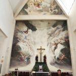 Lubaczów, polichromia Janusza Szpyta we wnętrzu konkatedry pw. bł. Jakuba Strzemię, 2006r. Fot. T. Poźniak, 2011 r.