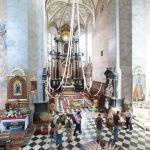 Żółkiew, wnętrze kolegiaty pw. św. Wawrzyńca (1606-1618). Fot. T. Poźniak, 2011 r.