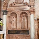 Żółkiew, nagrobek Reginy i Zofii Żółkiewskich (lata 30. XVII w.), w kolegiacie pw. św. Wawrzyńca. Fot. T. Poźniak, 2011 r.