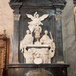 Żółkiew, nagrobek Stanisława Daniłowicza (wyk. A. Schlűter, 1692-1693), w kolegiacie pw. św. Wawrzyńca. Fot. T. Poźniak, 2011 r.