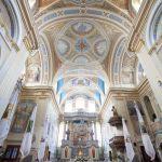 Żółkiew, wnętrze dawnego kościoła oo. dominikanów pw. Wniebowzięcia NMP (1653-1655), obecnie cerkwi greckokatolickiej. Fot. T. Poźniak, 2011 r.