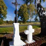 Basznia Dolna, krzyże przydrożne, XVIII - XIX w. Fot. T. Poźniak, 2011 r.