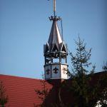 Krowica Sama, kościół parafialny pw. Miłosierdzia Bożego, 1999 r. Fot. T. Poźniak, 2009 r.