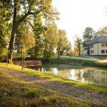 Krowica Sama, dawny park podworski. Fot. T. Poźniak, 2011 r.